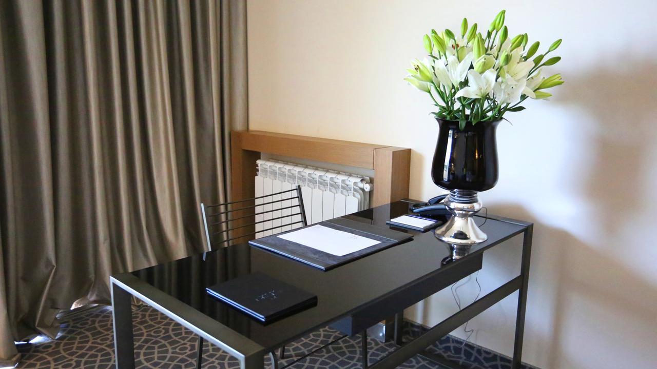Mist Hotel & Spa Ehden Exterior foto